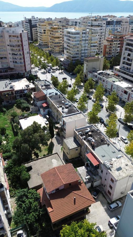 2 Kitarat Bb Vlorë Exterior foto