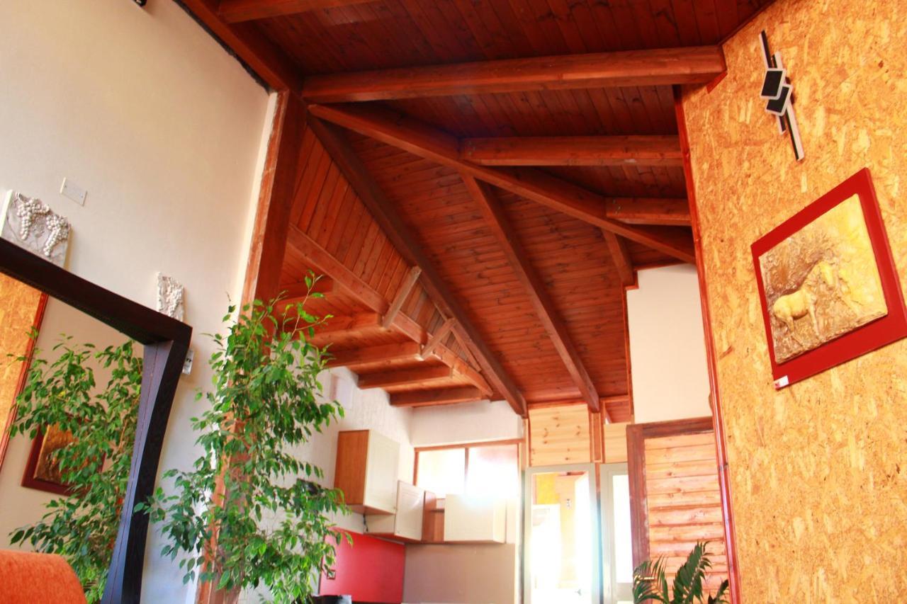 2 Kitarat Bb Vlorë Exterior foto