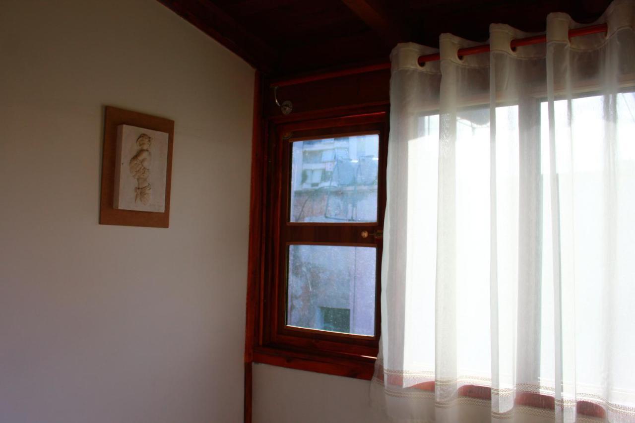 2 Kitarat Bb Vlorë Exterior foto